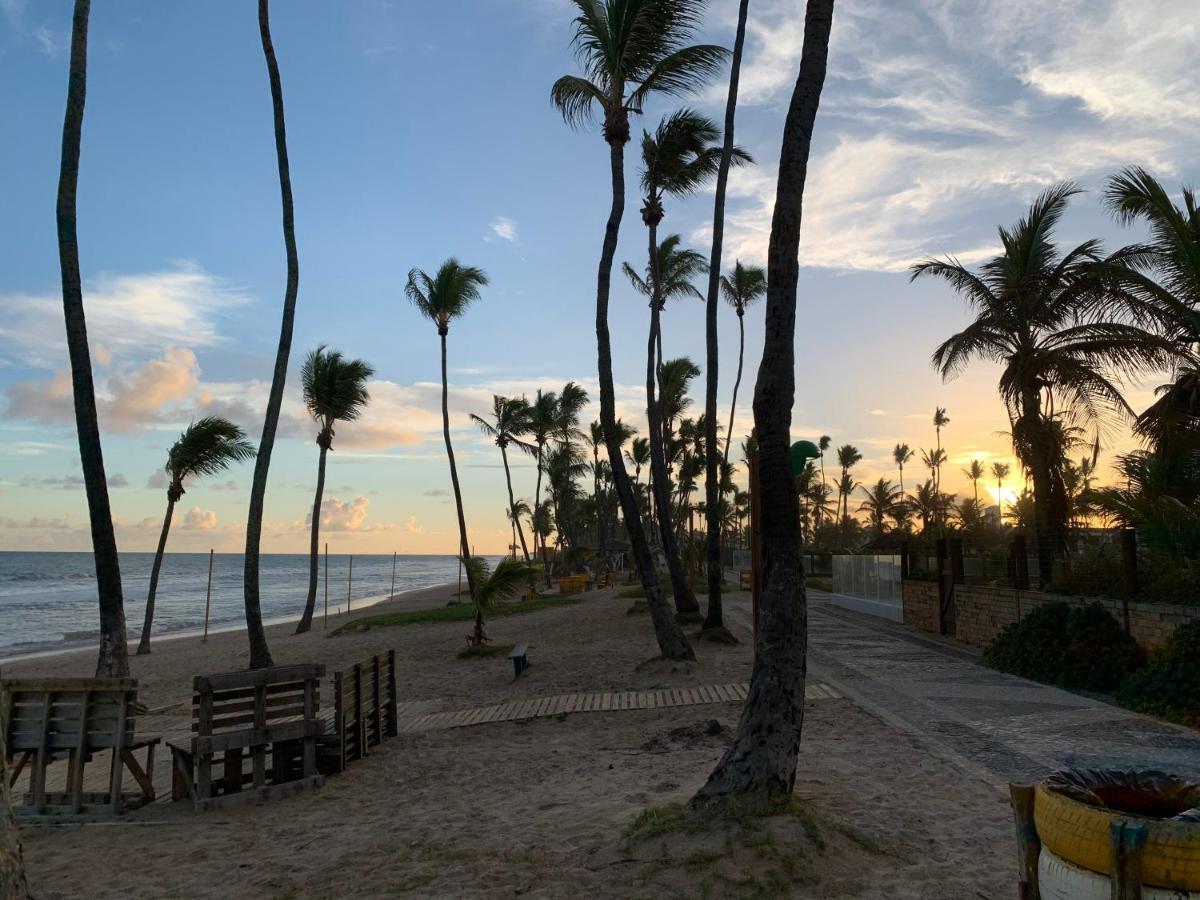 Casa De Temporada 4 Quartos Sendo 2 Suites Em Vilas Do Atlantico - 200 M Da Praia E 6 Km Da Capital Lauro de Freitas Buitenkant foto