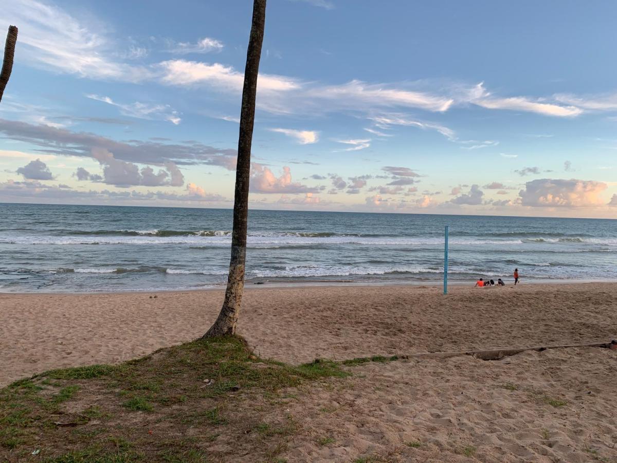 Casa De Temporada 4 Quartos Sendo 2 Suites Em Vilas Do Atlantico - 200 M Da Praia E 6 Km Da Capital Lauro de Freitas Buitenkant foto